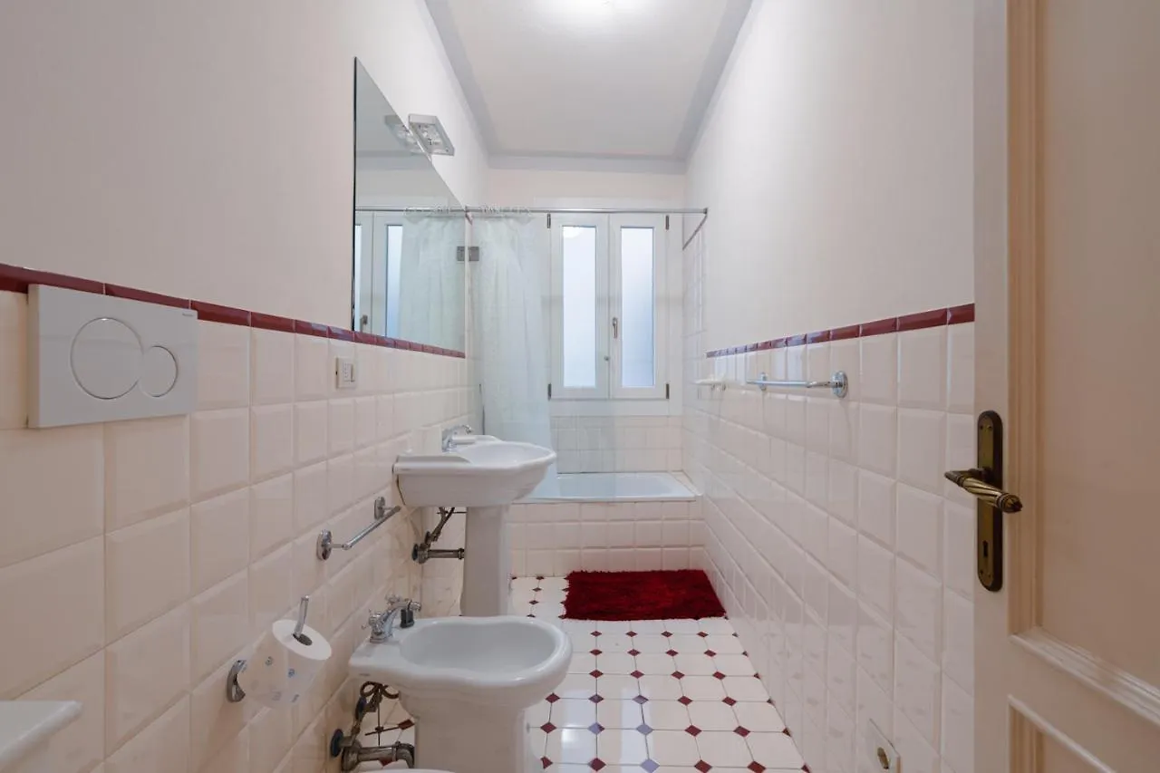 Ghibellina Elegant Apartment With 4 Bedrooms Firenze Italien