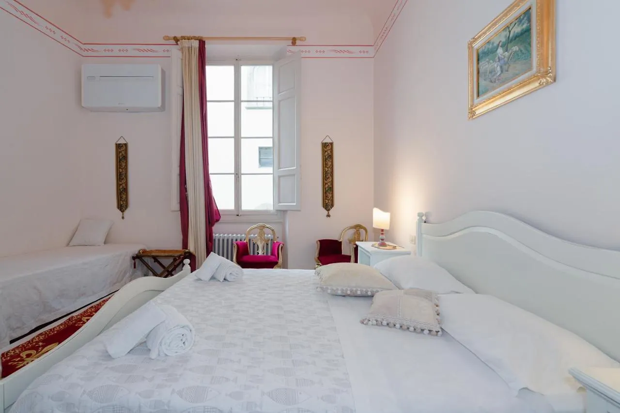 Ghibellina Elegant Apartment With 4 Bedrooms Florence