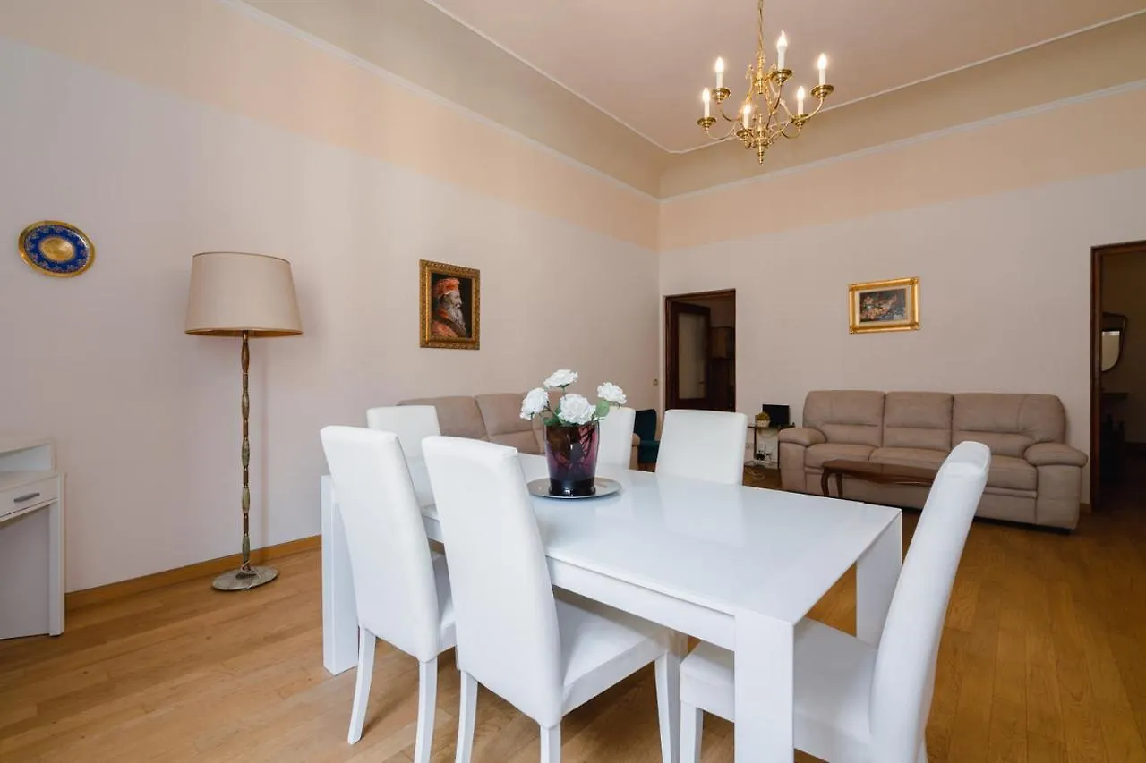 Ghibellina Elegant Apartment With 4 Bedrooms Florence 0*,
