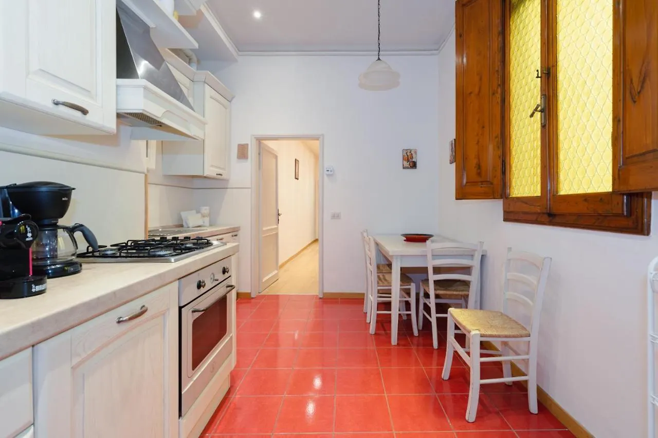 Ghibellina Elegant Apartment With 4 Bedrooms Florence 0*,  Italy